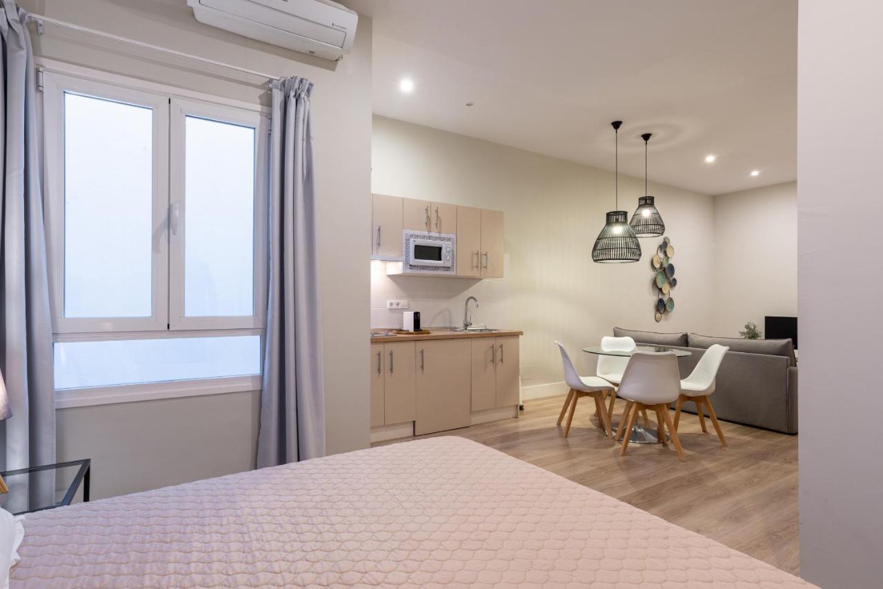 Urbe10 Angel Suites Premium Loft 3B Malaga Exterior photo